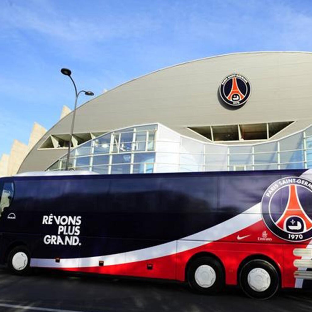 Paris Basket Takım Otobüsü